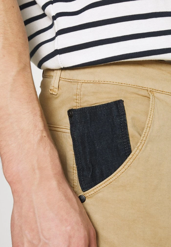 Sortie ⌛ INDICODE 🛒 JEANS ATHLONE - Short - Antelope ✔️ – Image 5