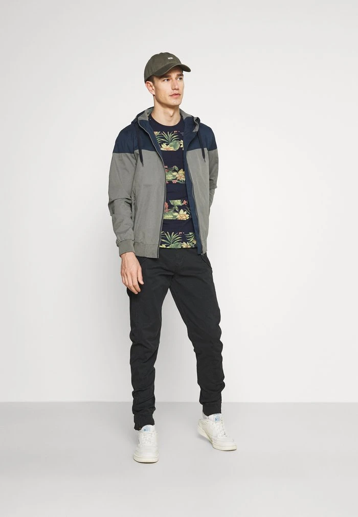 Acheter 🌟 INDICODE 🧨 JEANS EPSLEY - T-shirt Imprimé - Navy ⌛ – Image 2