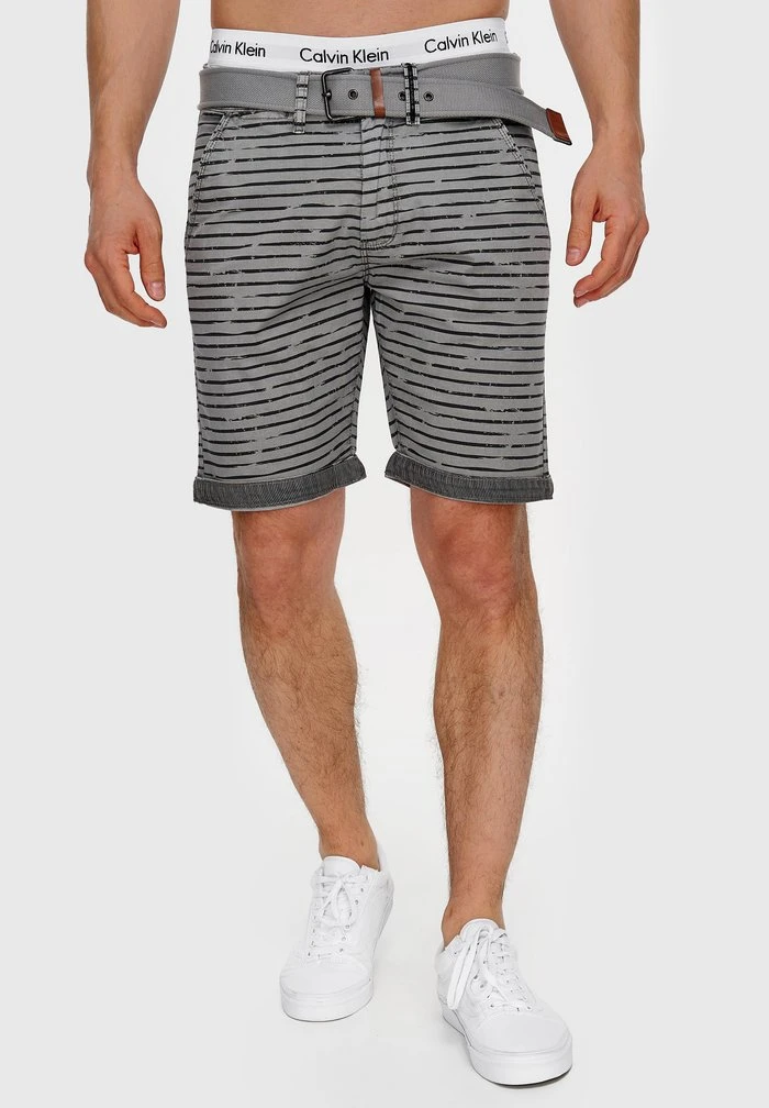 De gros ⭐ INDICODE JEANS ARROYO - Short - Lt Grey 😍