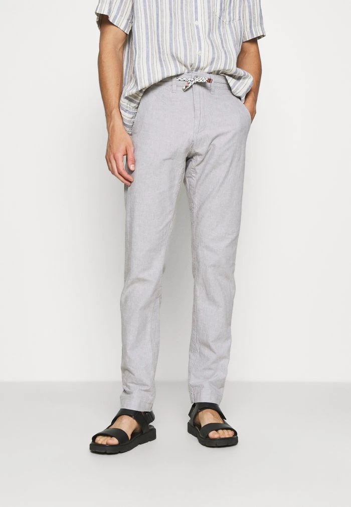 Sortie đ INDICODE JEANS GALLEGOS - Pantalon Classique - Grey â€ïž