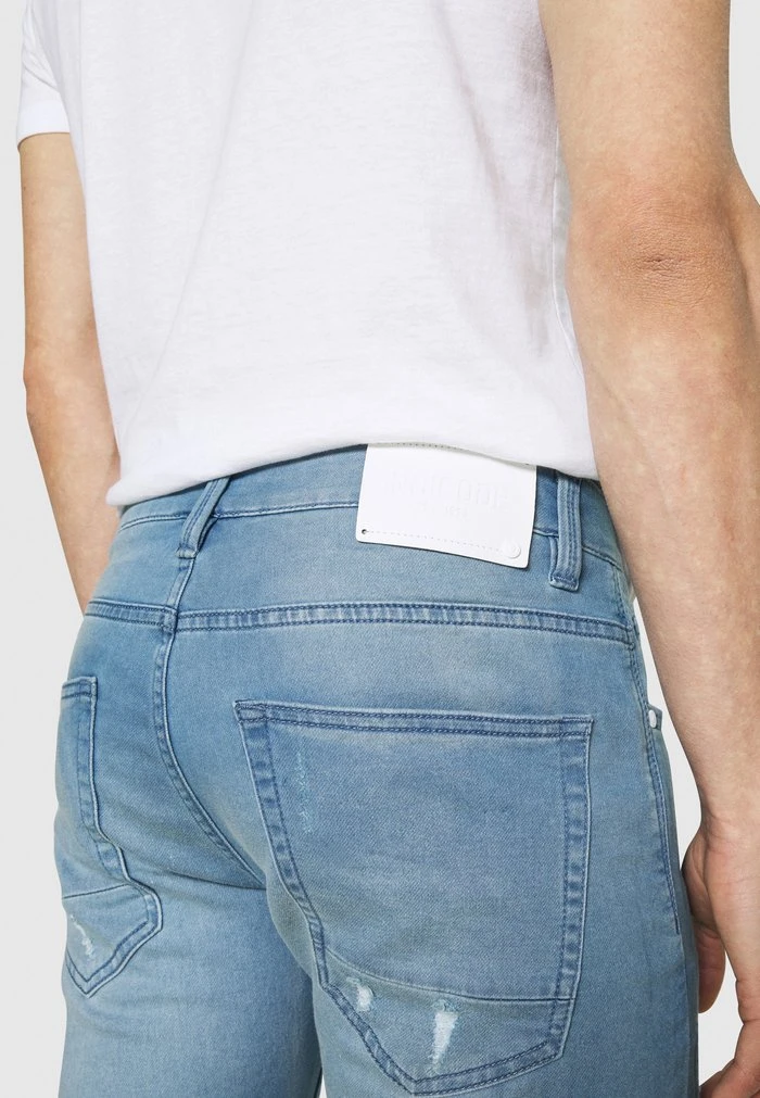 De gros 🥰 INDICODE JEANS COMMERCIAL KEN HOLES - Short En Jean - Blue Wash 😍 – Image 7