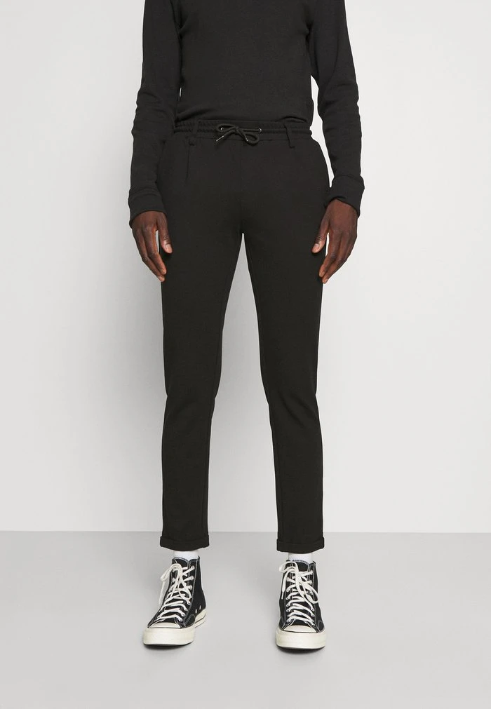 Offres 🎁 INDICODE JEANS EBERLEIN WITH ROLLED UP - Pantalon Classique - Black 🎁