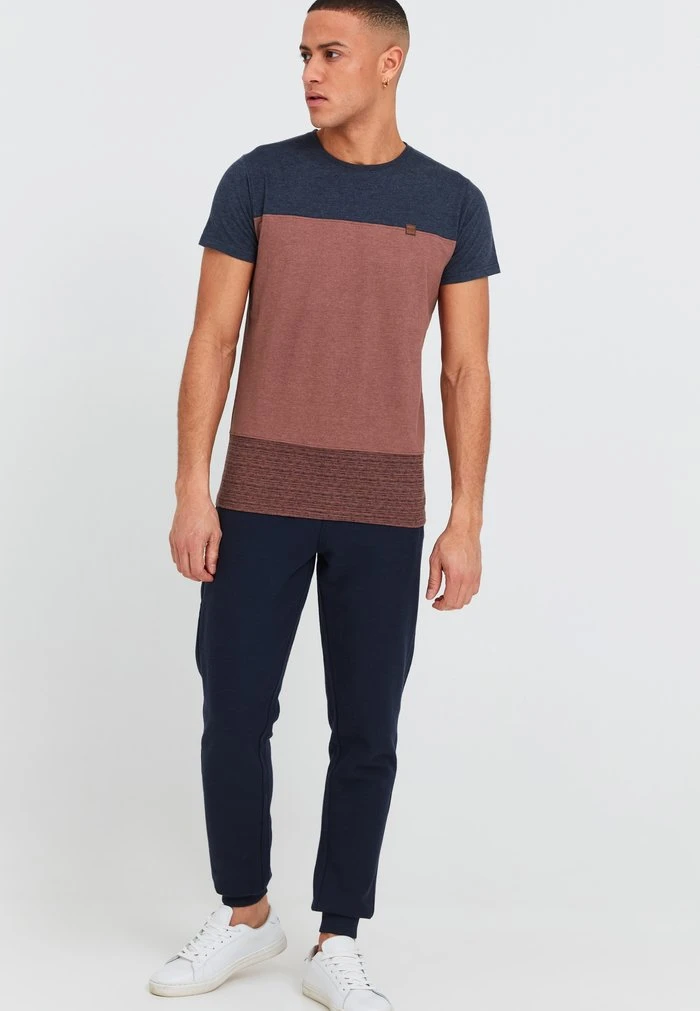 Vente flash 🎉 INDICODE 🥰 JEANS IDREMMOND - T-shirt Basique - Rootbeer ⌛ – Image 2