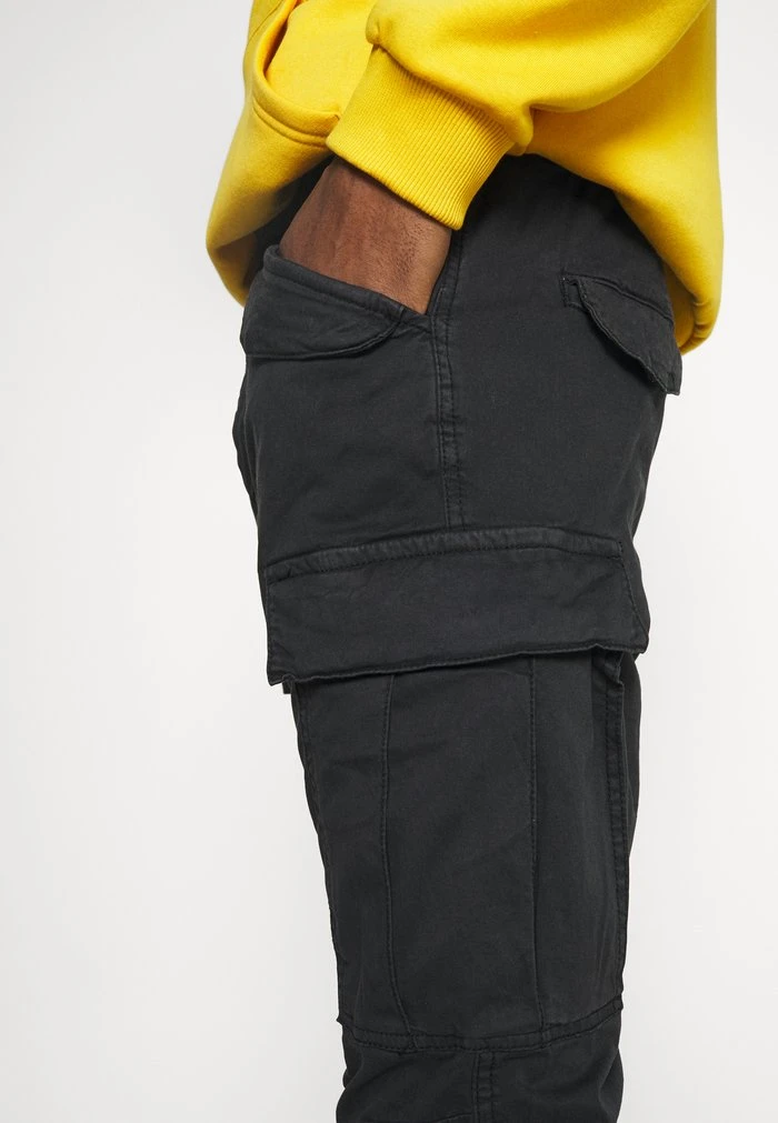 Promo đ€© INDICODE JEANS VILLANUVA - Pantalon Cargo - Black đ â Image 5