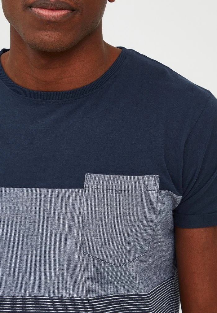 Offres 🌟 INDICODE JEANS IDMORLER - T-shirt Imprimé - Navy 🎁 – Image 4