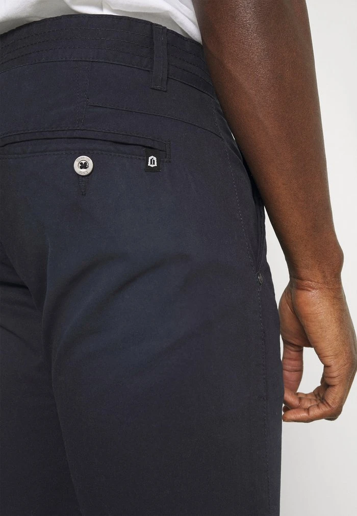 Budget 🛒 INDICODE 🎉 JEANS EXCLUSIVE STELLAN 2 PACK - Short - Navy/army ✨ – Image 6