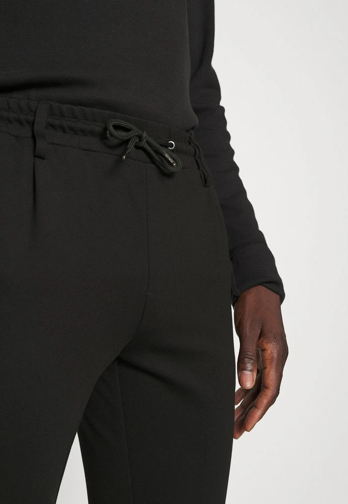 Offres 🎁 INDICODE JEANS EBERLEIN WITH ROLLED UP - Pantalon Classique - Black 🎁 – Image 5