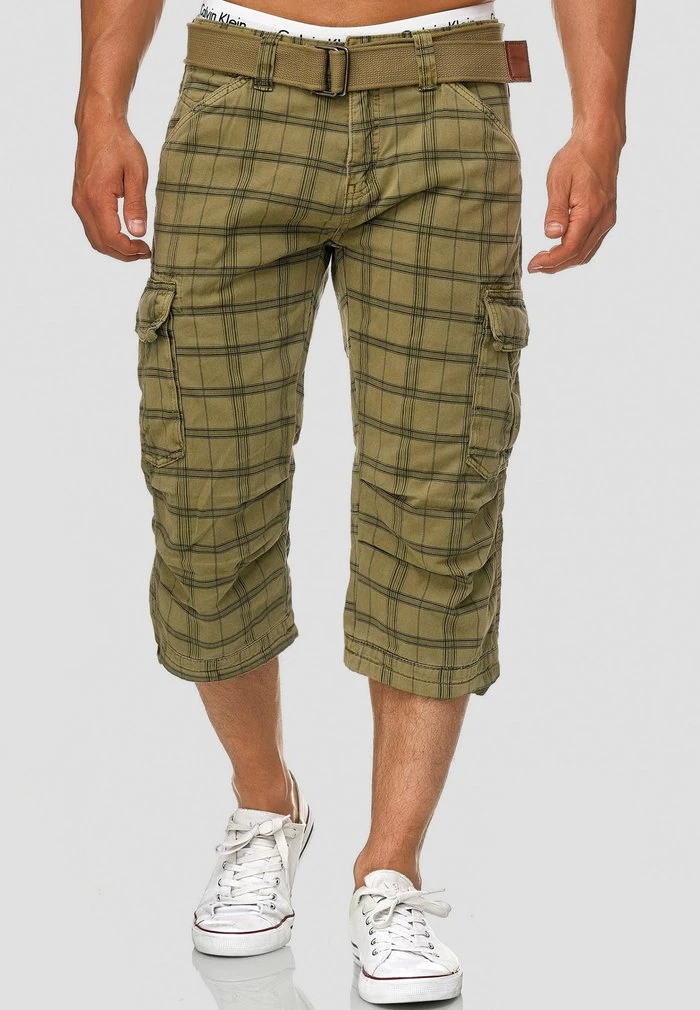 Bon marché ✨ INDICODE JEANS MIT GÜRTEL NICOLAS - Short - Dired Herb ✔️