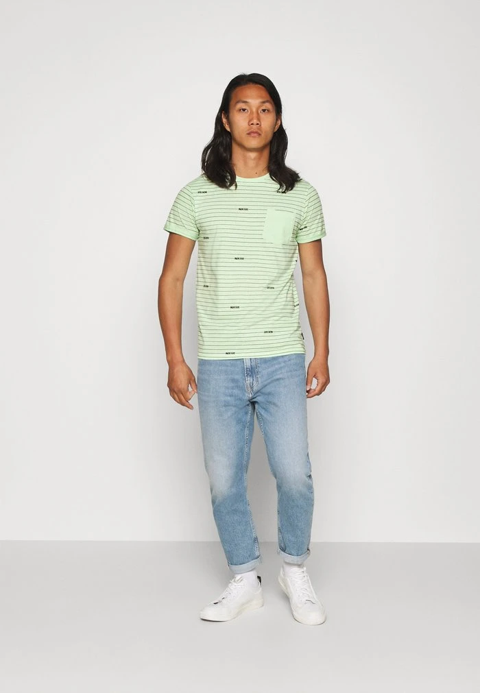 Tout neuf ⭐ INDICODE JEANS ECKLEY - T-shirt Imprimé - Pastel Green 🌟 – Image 2